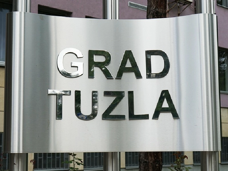 JAVNI POZIV - "Poduzetničko osnaživanje i digitalna promocija poljoprivrednih proizvoda žena"- Grad Tuzla